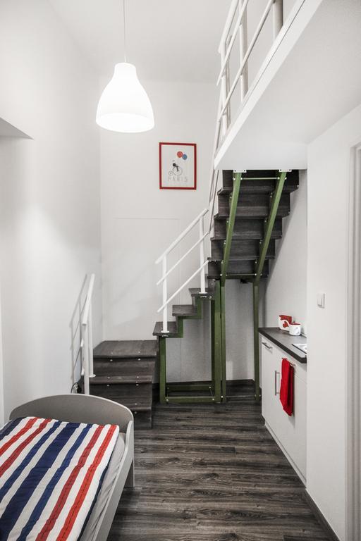 Eleven Apartments Budapest Bagian luar foto